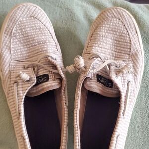 Sperry Women's Cream Striped Sneakers